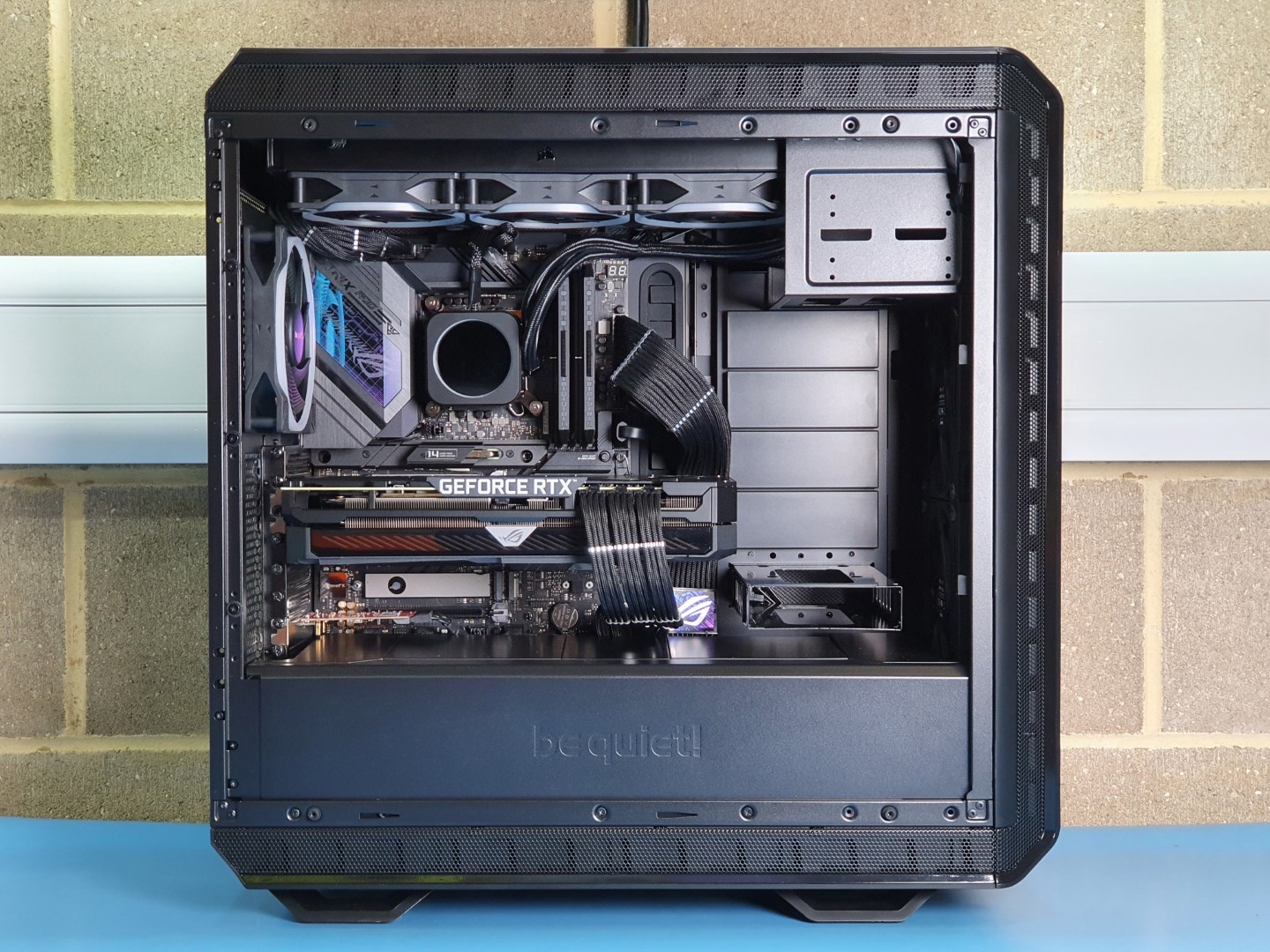 PC Build of the Week - Intel i9-12900K, Z690 DDR5 and NVIDIA RTX